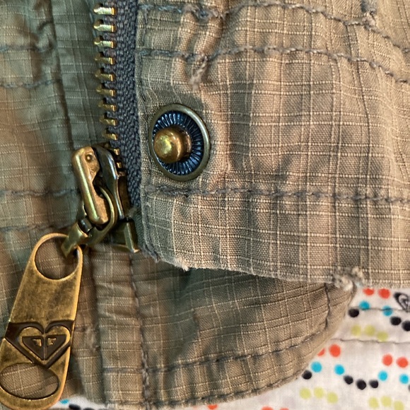 Roxy - Canvas light weight jacket. Size L - Picture 11 of 13